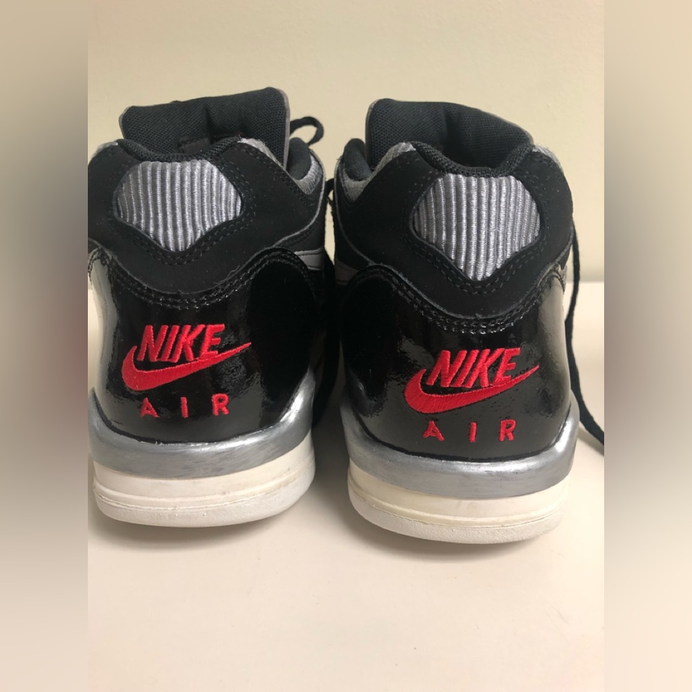 Nike Air Flight 89 Bred 306252-062